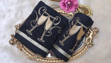 Why Custom Logo Towels Are the New Branding Essential for Businesses