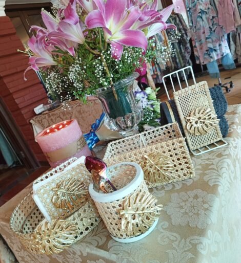 Bathroom–Accessories